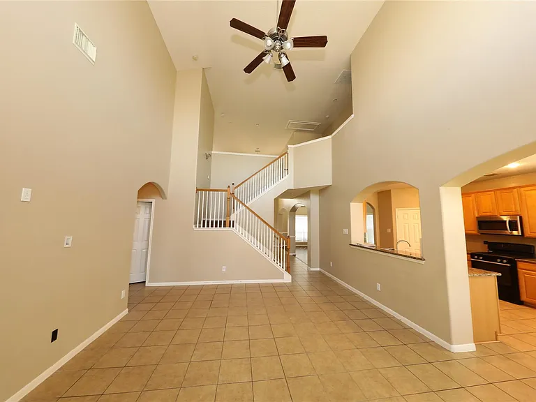 2311 Diamond Springs Dr — Photo 17