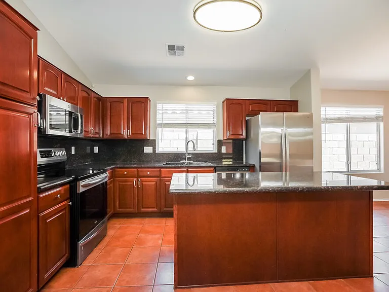 3341 W Yellow Peak Dr — Photo 8