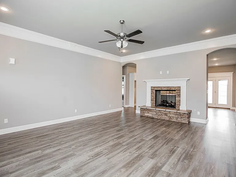 870 Bob Glen Cir — Photo 4