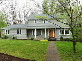 3 Merifield Ln, Natick, MA 01760