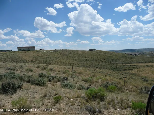 Neola Path, Pinedale, WY 82941