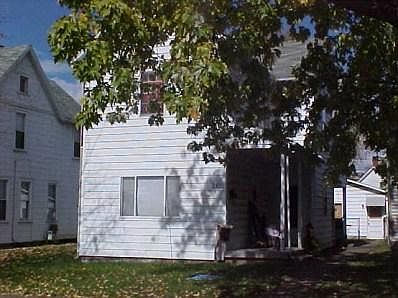 2nd image of 341 McKellar St