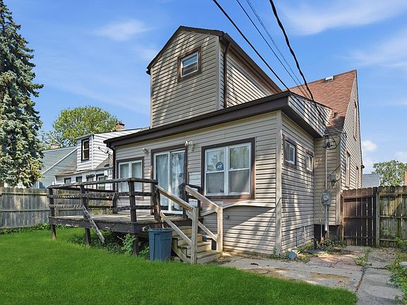 2nd image of 3809 W 86th St