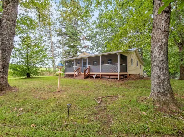 968 Coleman Ridge Rd, Galax, VA 24333