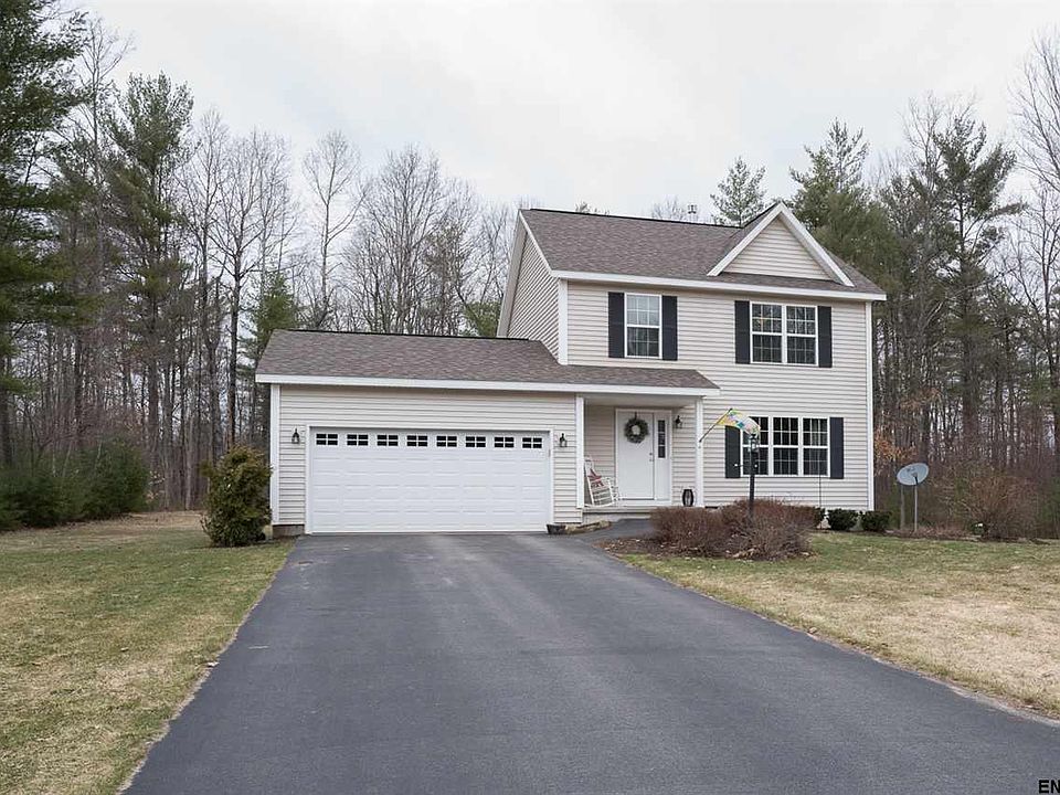 1st image of 16 River Rock Dr
