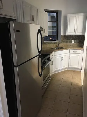 Rented by New Holland Residences | media 10