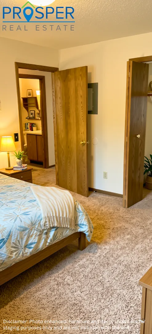 Smart Renting: All-Inclusive Living + Pet Welcome in Chippewa Falls! — Photo 3