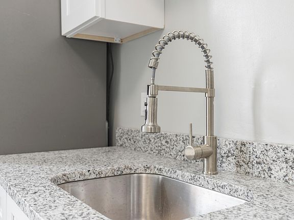3rd image of 1816 S 21st St #2