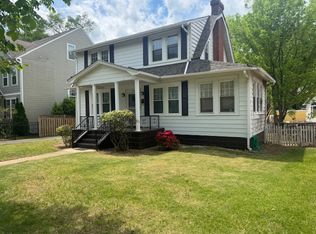 1512 N Highland St, Arlington, VA 22201