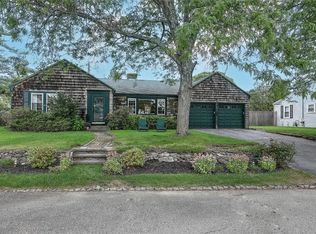65 Beech Tree Rd, Rumford, RI 02916