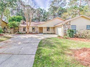 809 Ridgewood Cv W, Niceville, FL 32578