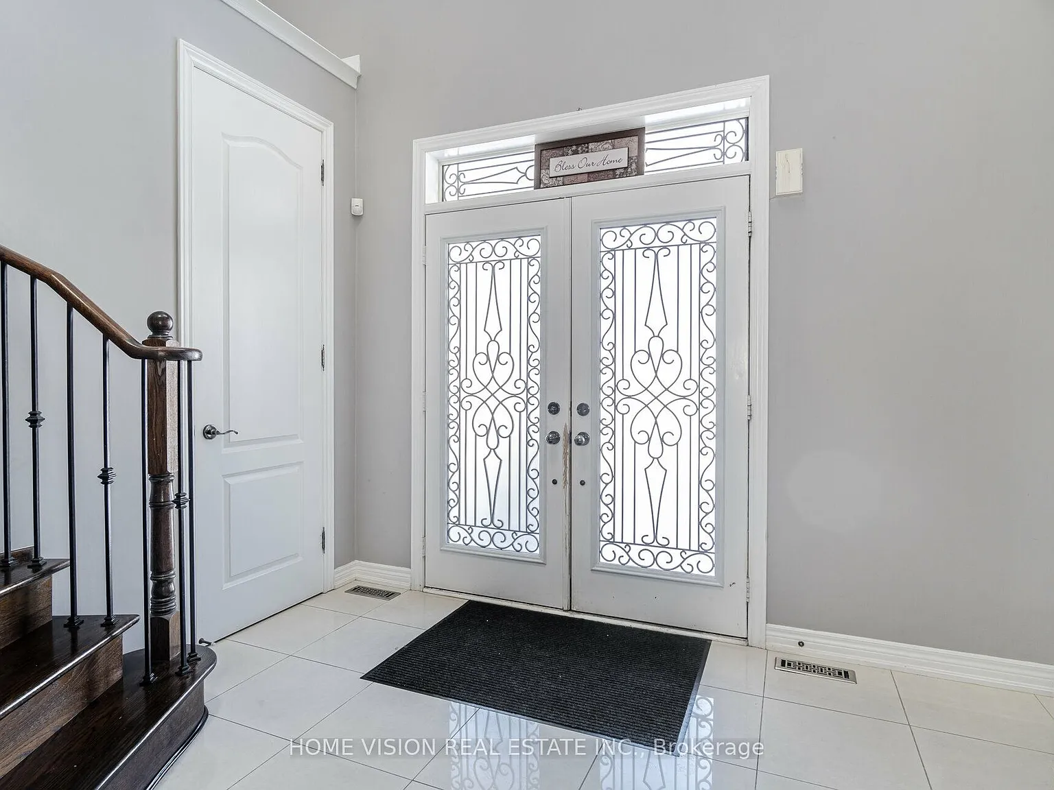 4 bed, $3,600 — Photo 4