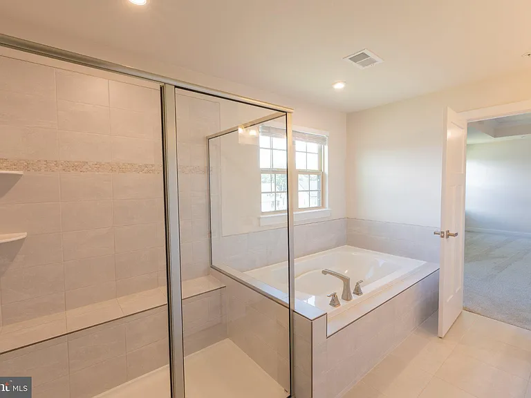 10083 Dressage Dr — Photo 16