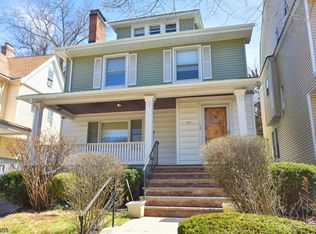 154 N Maple Ave, East Orange, NJ 07017