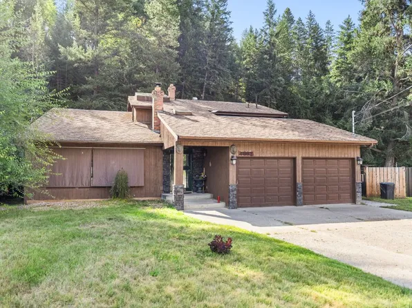 4662&4658 Birch Ln, Columbia Shuswap, BC V0E 1H2