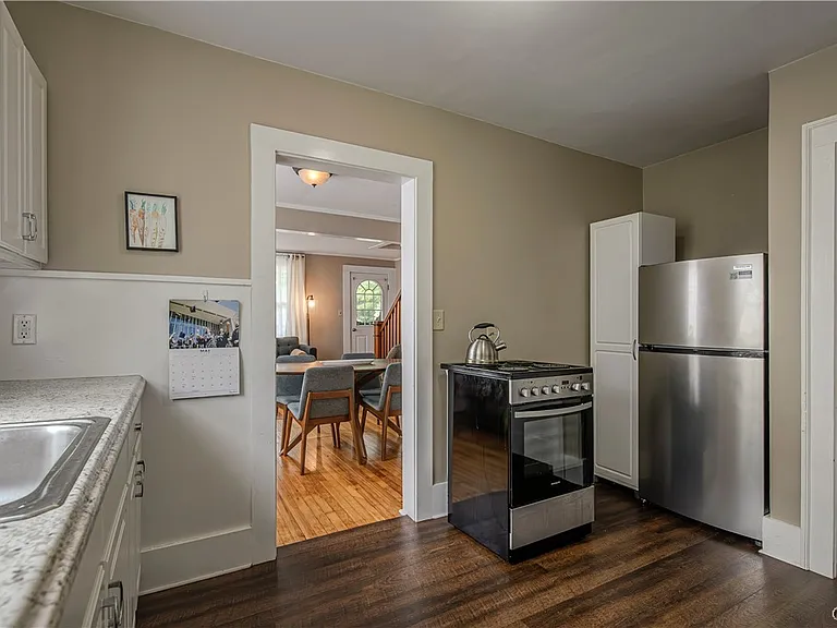 22 Kellogg St — Photo 20