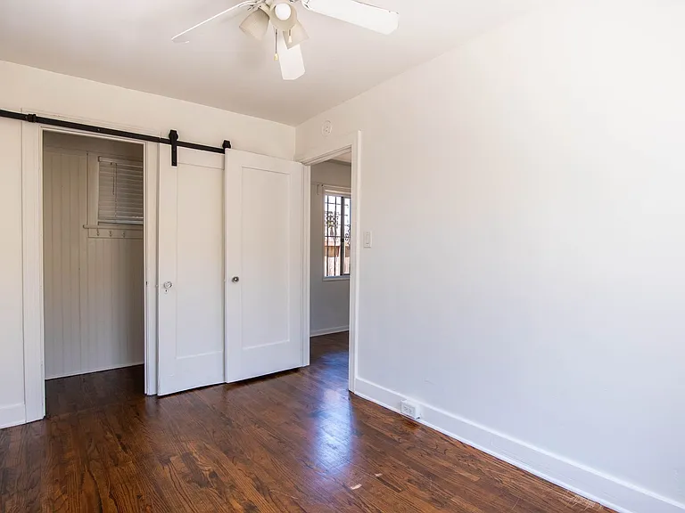 3043 Myrtle Ave — Photo 10