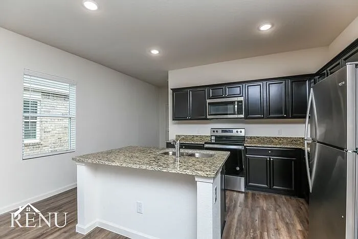 6109 Harrah Ln #6109HL — Photo 3