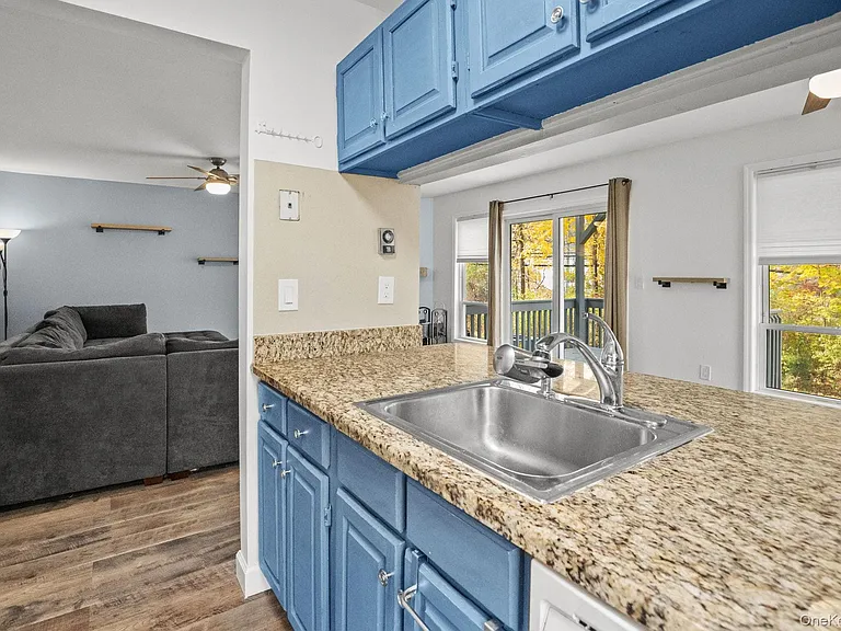 11 Woods Brooke Ln #1 — Photo 13