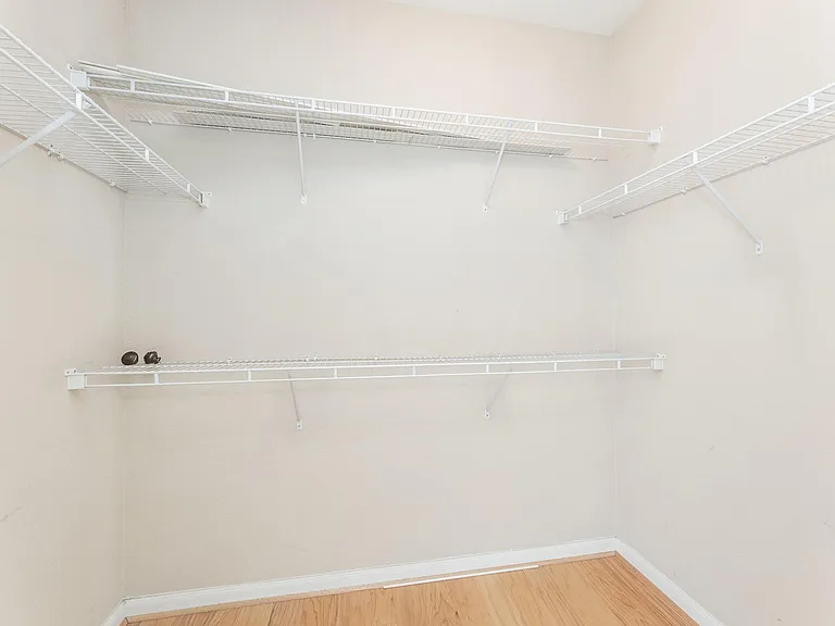 7575 Kirby Dr #2417 — Photo 9