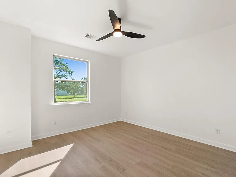 14822 Spica Ct — Photo 29