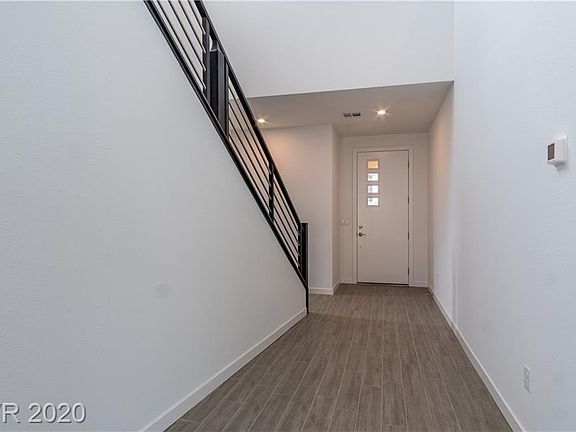 5th image of 6118 W Levi Ave