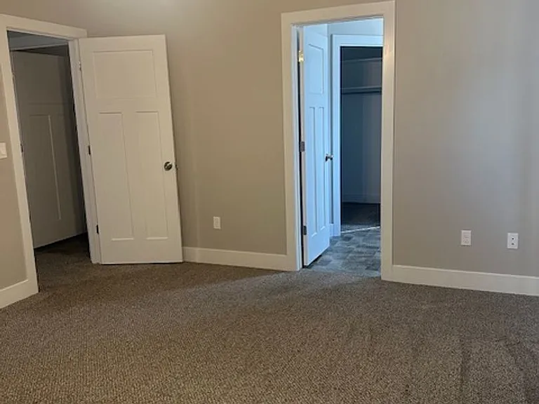 1601 Quartz Dr #D — Photo 37
