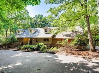 4570 Settles Bridge Rd, Suwanee, GA 30024