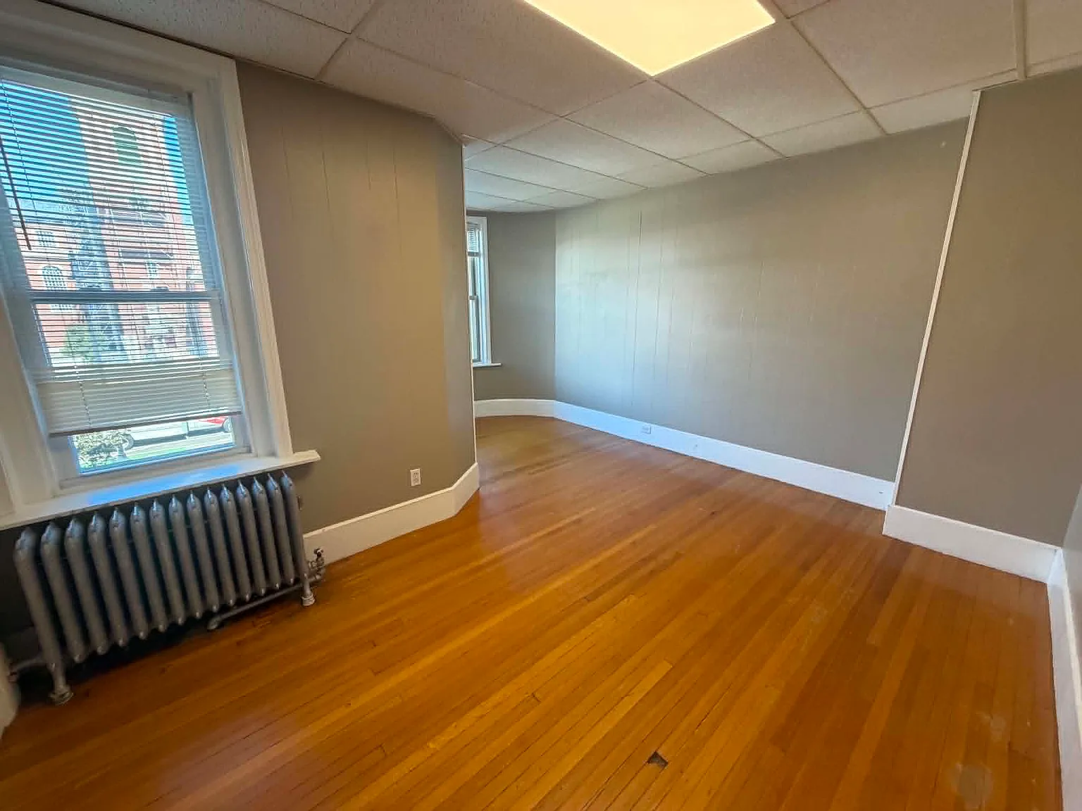 1 bed, 1000 sqft, $2,600 — Photo 3