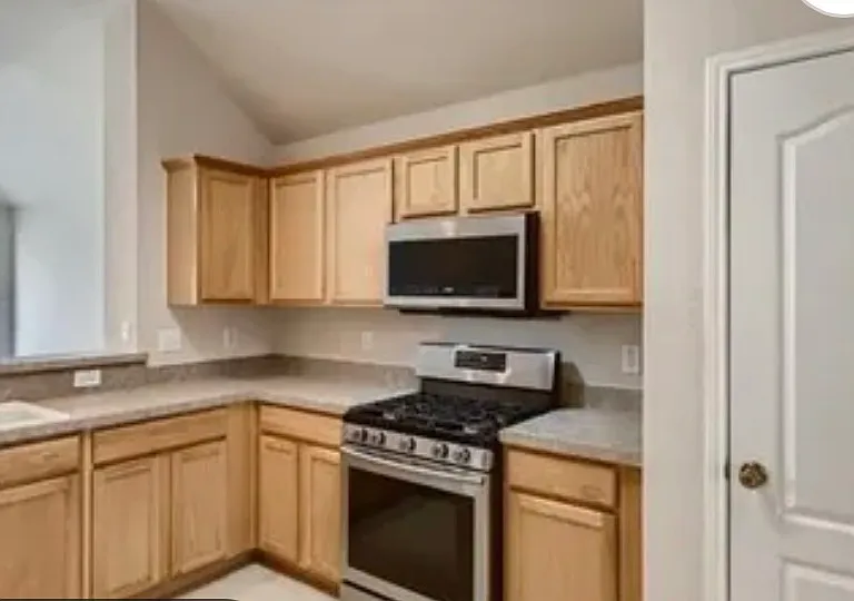 1574 Hansberry Dr — Photo 13