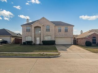 1119 Gaines Mills Rd, Grand Prairie, TX 75052