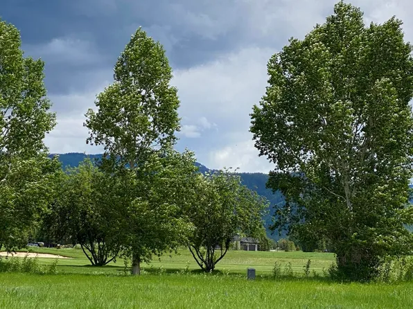 24 Kearsley Ln, Victor, ID 83455