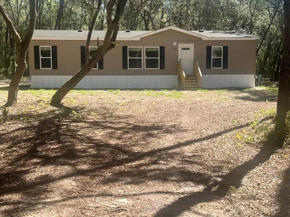 400 S HOLLY Avenue, Florahome, FL 32140