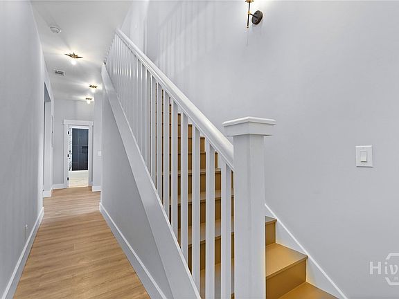 4th image of 3205 Burroughs Street