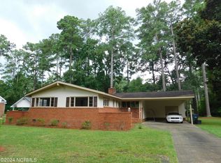 1303 Franklin Avenue, Laurinburg, NC 28352