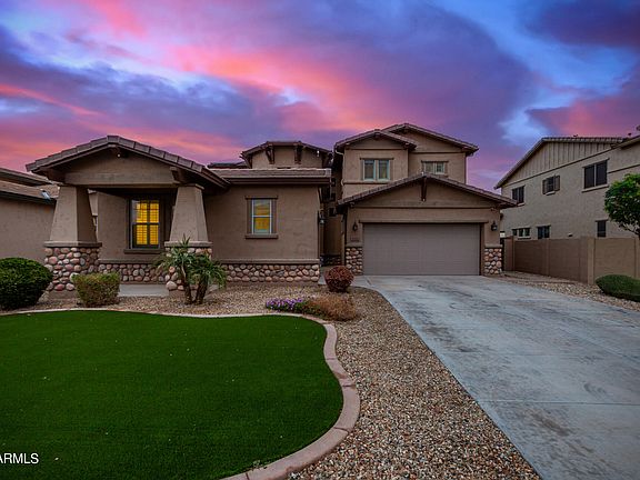 4th image of 15690 W GLENROSA Avenue