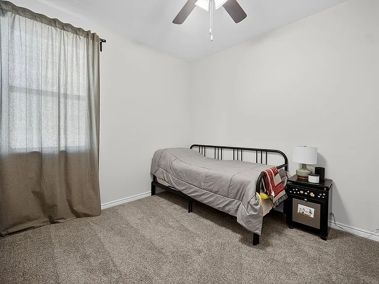 10601 Autumn Leaves Ln — Photo 10