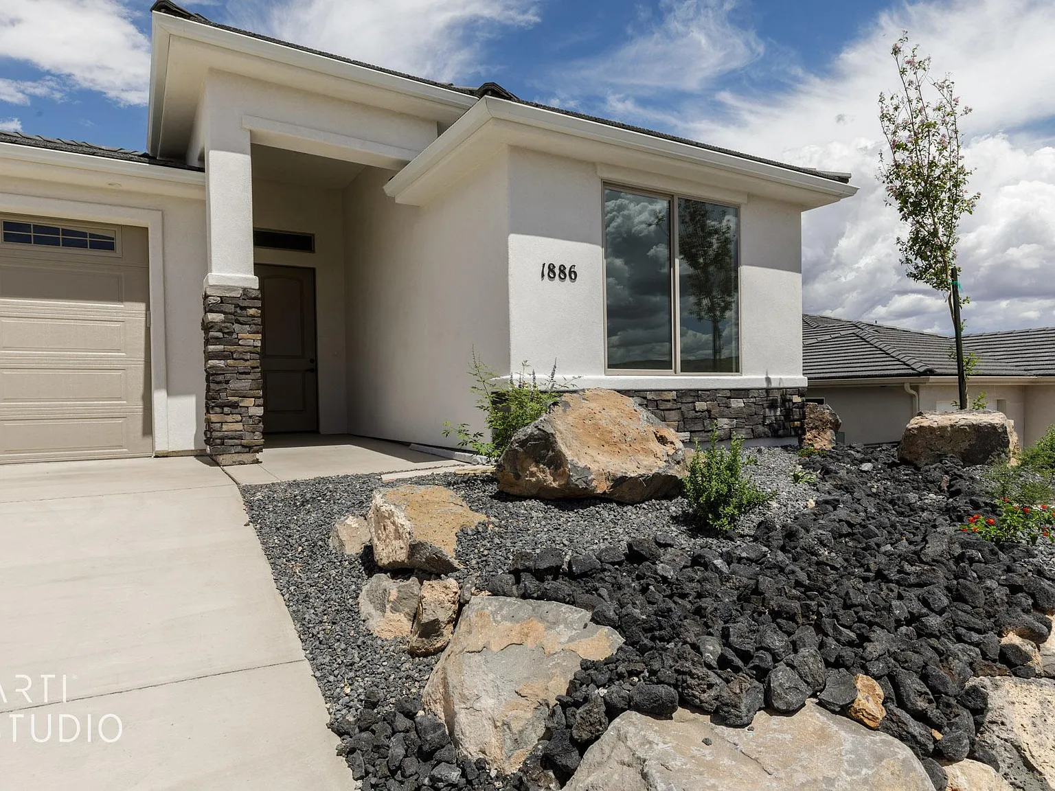 5 bed, 3064 sqft, $3,600 — Photo 3