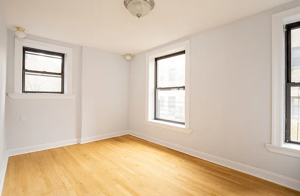 Rented by City Connections Realty | media 18