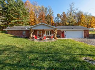 10080 Maharg Rd, Saint Louisville, OH 43071
