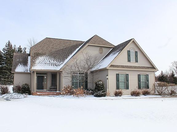 2nd image of 102 Gadwall Ln