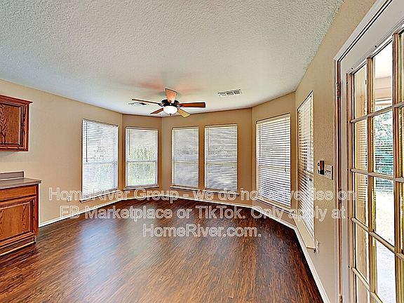 5th image of 528 Fossil Lake Ct
