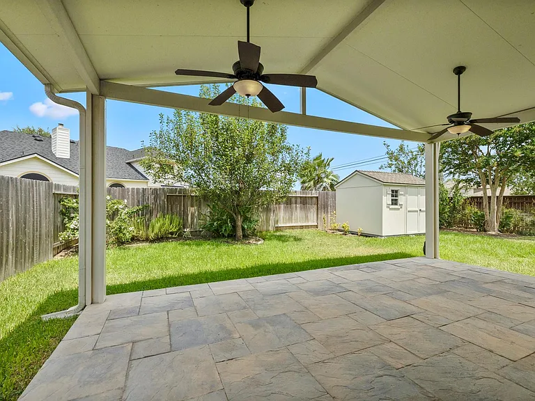 12202 Mardi Gras Dr — Photo 33