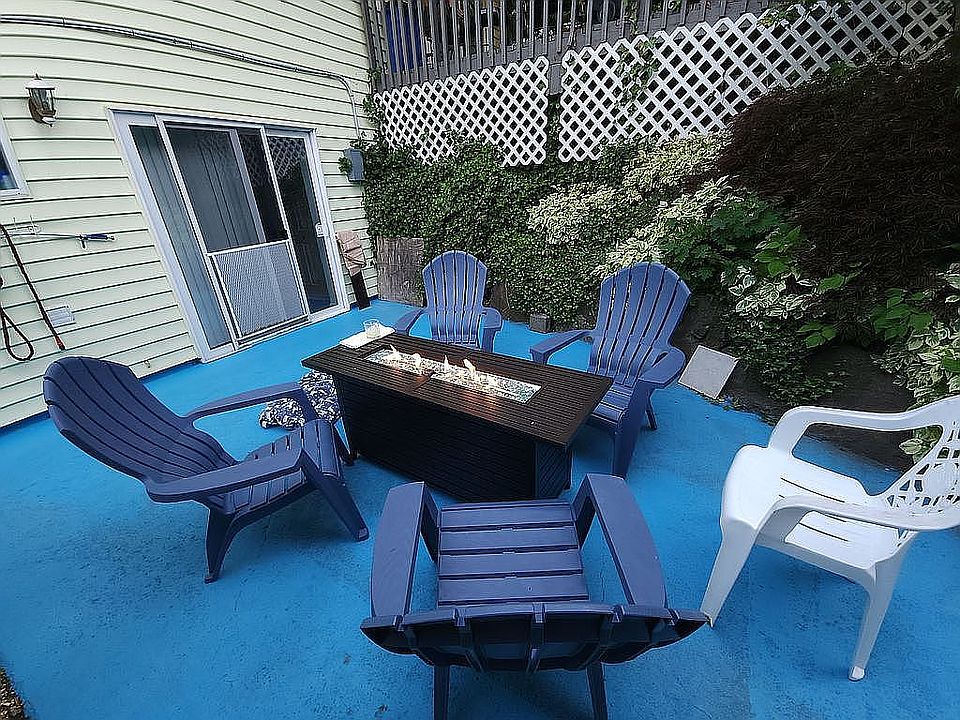 2nd image of 3605 206th Pl SW