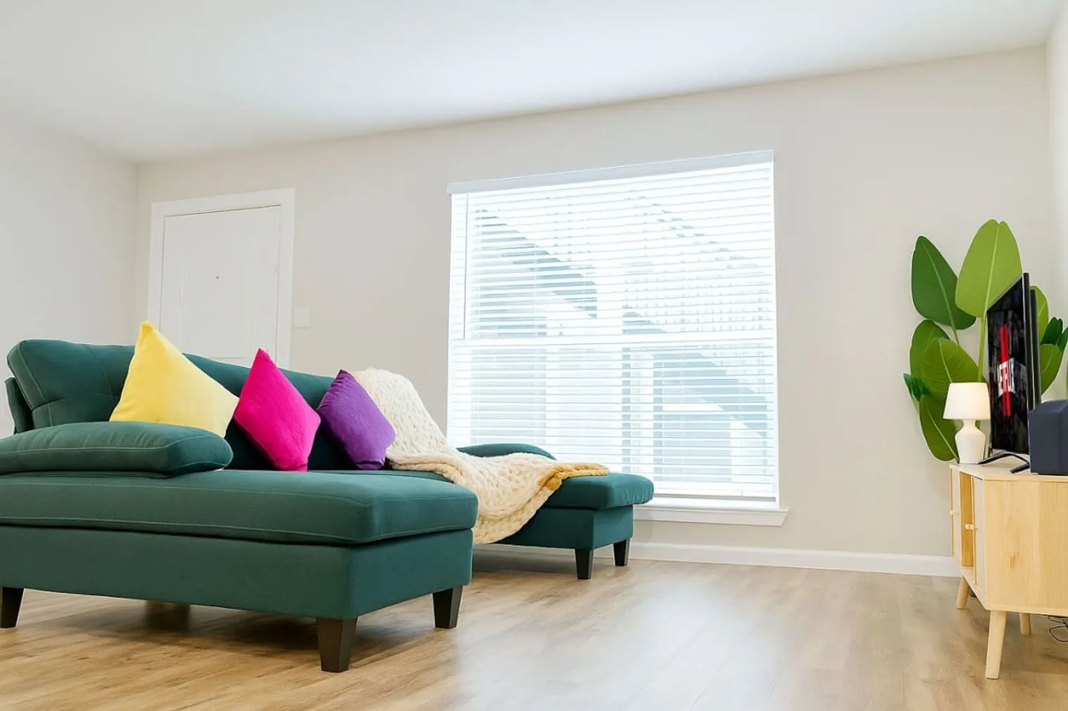 2 bed, 1.0 bath, $2,963 — Photo 1