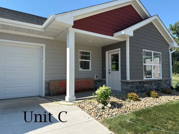 Buffalo Ridge Townhomes | 2 Bed, 2 Bath, Attached Garage, 5259 N River Blvd NE #3, Cedar Rapids, IA 52411