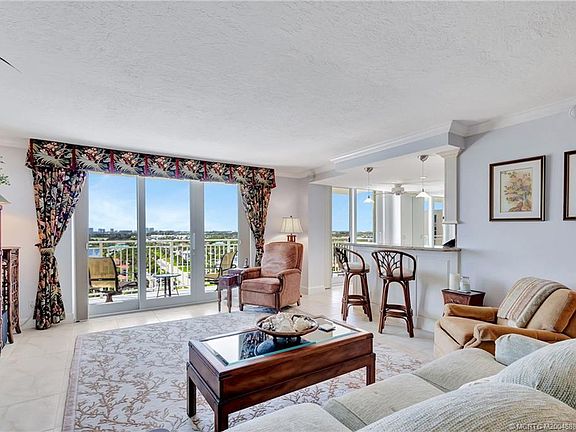 4th image of 500 Ocean Dr #W-11b
