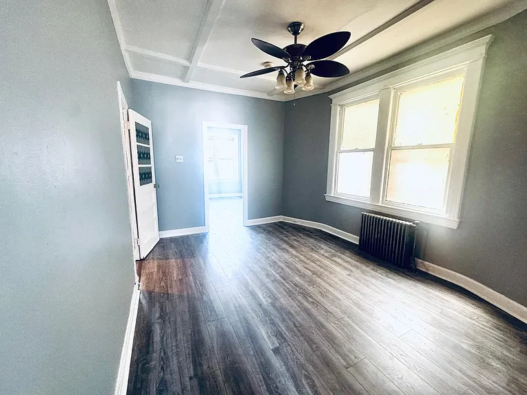 25 Columbia Ave #2 — Photo 16