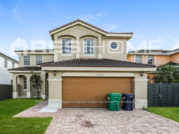 15554 SW 41st Ter, Miami, FL 33185