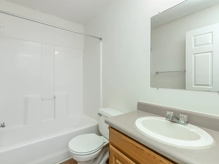 Clearfield Apartments — Photo 35